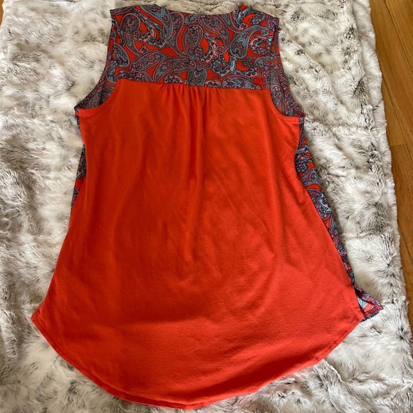 The Limited Paisley sleeveless blouse XS - Picture 2 of 6